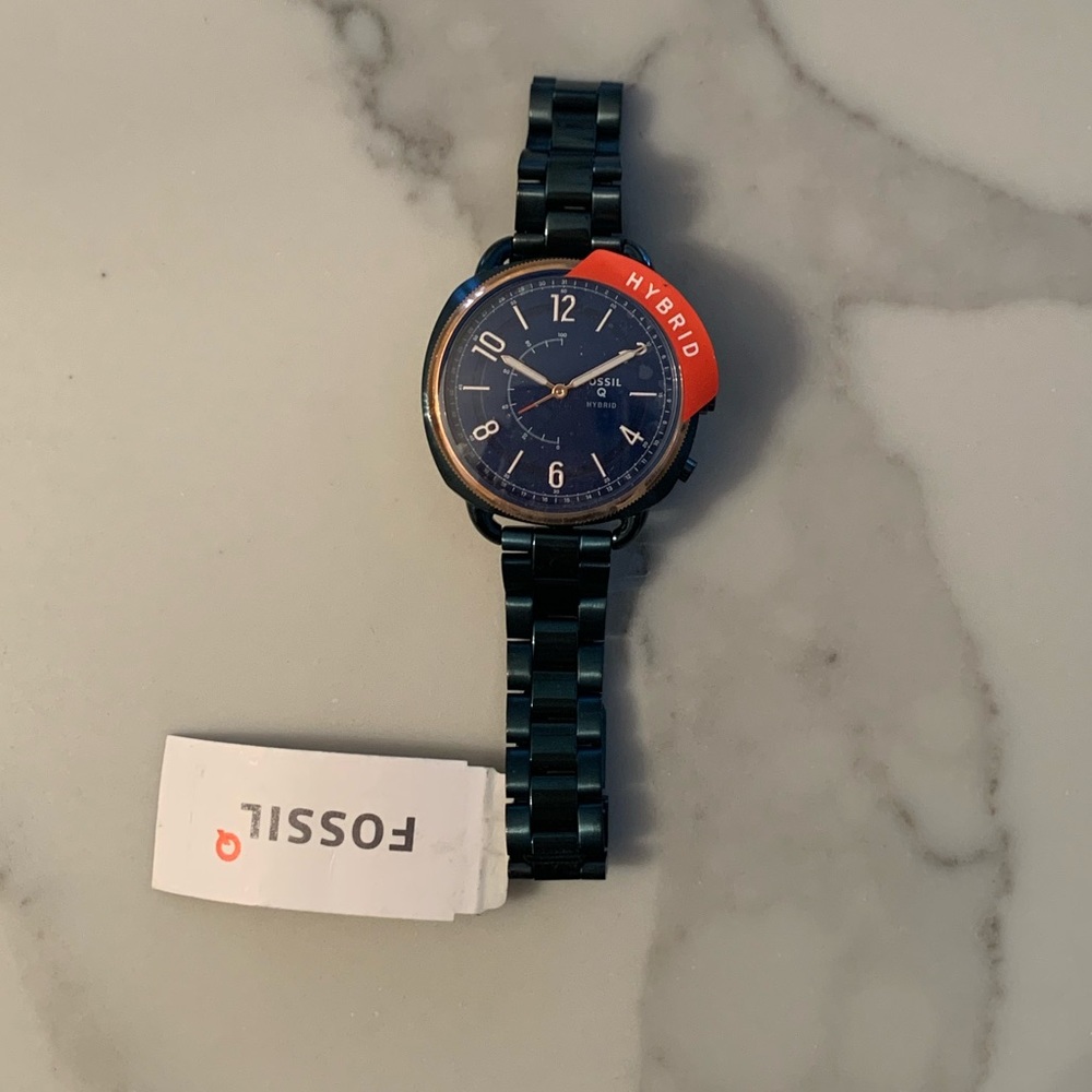 NWT Fossil Hybrid Watch